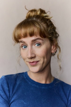 Photo of Jenna Sian O'Hara from the Latest Netflix gallery
