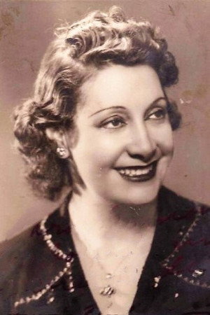 Photo of Ana Adamuz from the Latest Netflix gallery