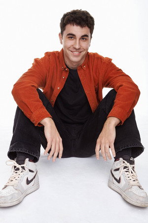 Photo of Javier Orán from the Latest Netflix gallery