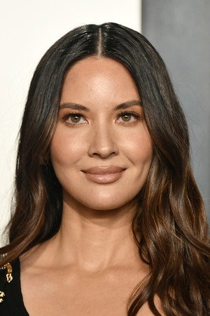 Olivia Munn photo