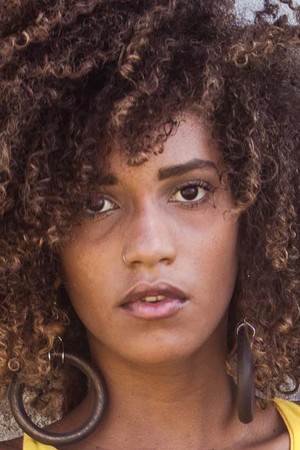 Photo of Eduarda Samara from the Latest Netflix gallery