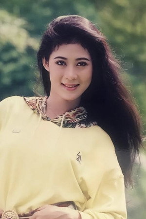 Photo of Diễm Hương from the Latest Netflix gallery