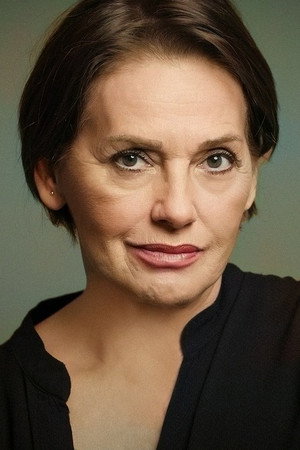 Photo of Nur Sürer from the Latest Netflix gallery