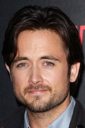 Justin Chatwin photo
