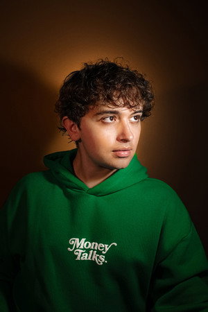 Photo of Tomás Travelho from the Latest Netflix gallery