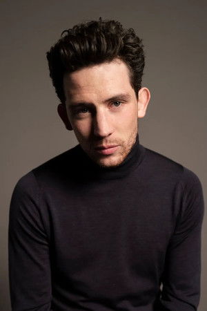 Josh O'Connor photo