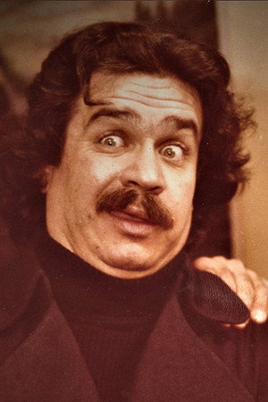 Photo of Vasilis Bouyiouklakis from the Latest Netflix gallery