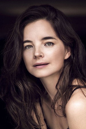 Louise Peterhoff photo