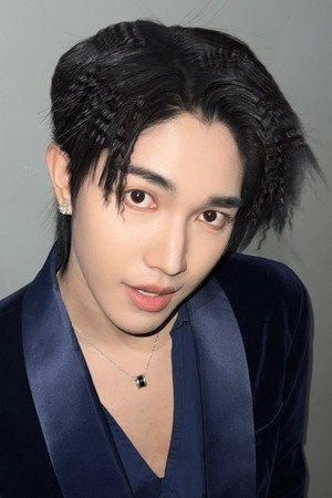 Ratana Aiamsaart photo