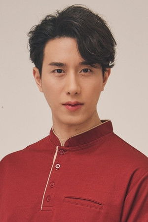 Sutthirak Tangsutthichai photo