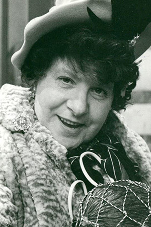Irene Handl photo