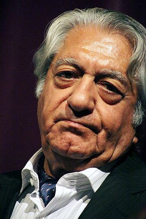 Ezzatollah Entezami photo