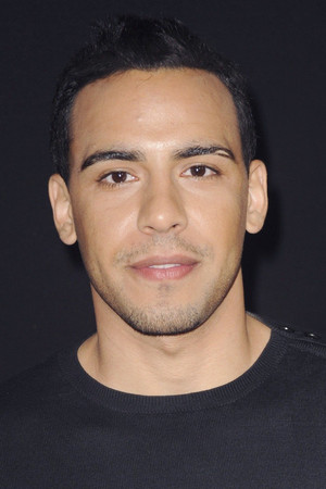 Victor Rasuk photo
