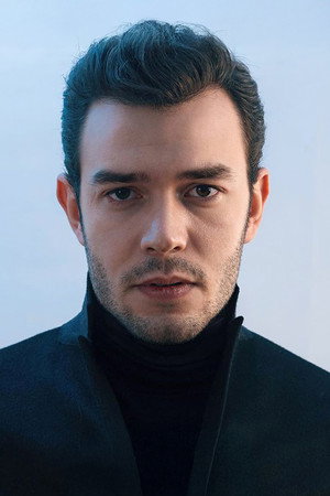 Aytaç Şaşmaz photo