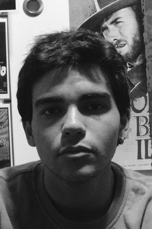 Photo of Lorenzo Nicolás from the Latest Netflix gallery