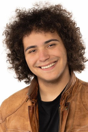 Adrien Belugou photo