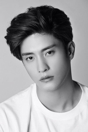 Sung Hoon photo