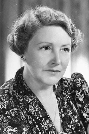 Photo of Fay Holden from the Latest Netflix gallery