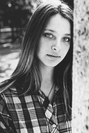 Photo of Eliana De Santis from the Latest Netflix gallery