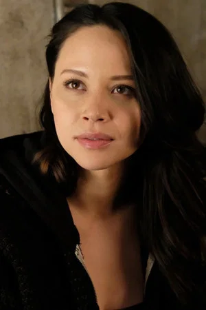 Photo of Melissa O'Neil from the Latest Netflix gallery