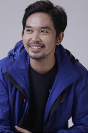 Photo of Geo Lomuntad from the Latest Netflix gallery