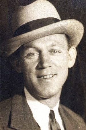 Photo of Hal Skelly from the Latest Netflix gallery