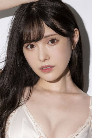 Photo of Arina Arata from the Latest Netflix gallery