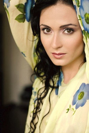 Ceyda Düvenci photo