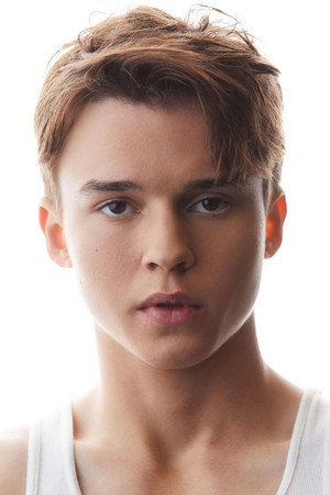 Photo of Maxwell Jenkins from the Latest Netflix gallery