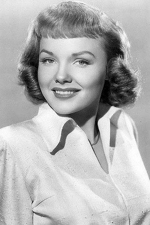 Wanda Hendrix photo