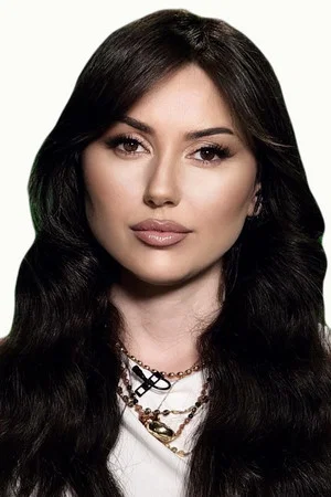 Photo of Safura Alizadeh from the Latest Netflix gallery
