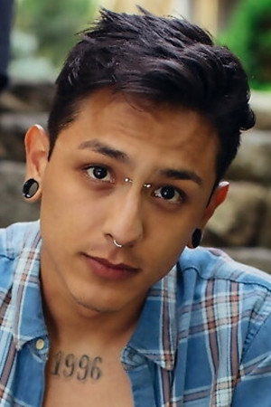 Photo of Mateo Vice from the Latest Netflix gallery