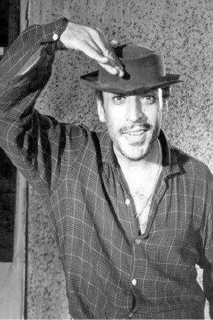 Sadri Alışık photo