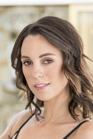 Photo of Jade Nile from the Latest Netflix gallery