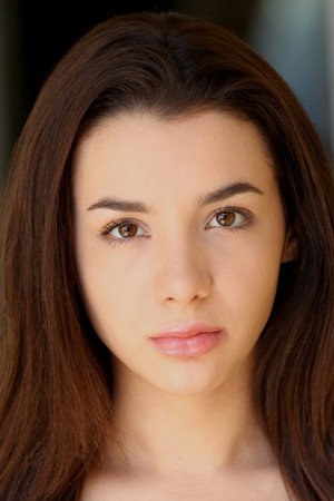 Photo of Hannah Marks from the Latest Netflix gallery