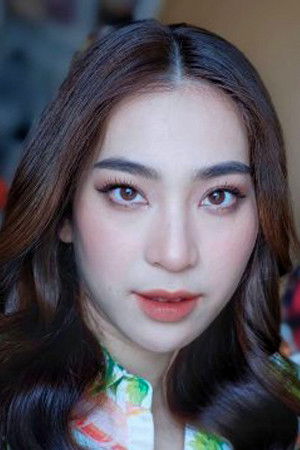 Apichaya Phanichtrakool photo