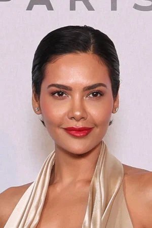 Photo of Esha Gupta from the Latest Netflix gallery