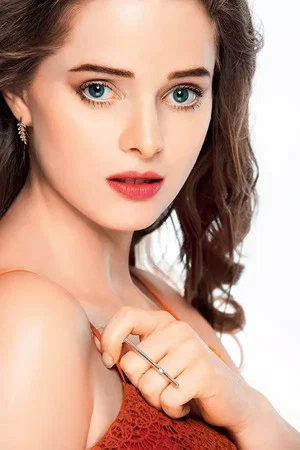 Photo of Erika Kaar from the Latest Netflix gallery