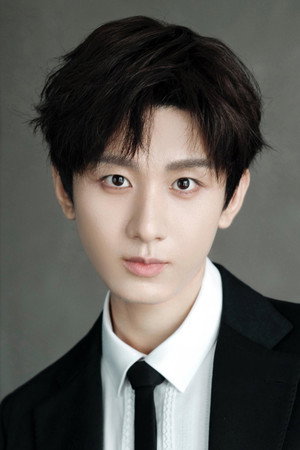 Photo of Cheng Yi from the Latest Netflix gallery
