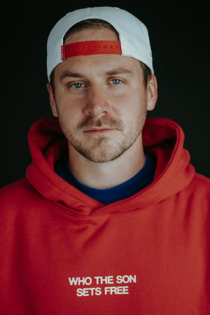 Photo of Justin Stuart from the Latest Netflix gallery