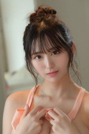Photo of Yakuno Marina from the Latest Netflix gallery