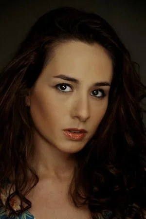 Photo of Anna Gras-Carreño from the Latest Netflix gallery