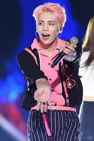 Jonghyun photo