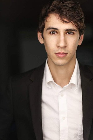 Photo of Riley Davis from the Latest Netflix gallery