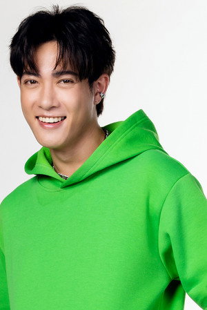 Thinnaphan Tantui photo