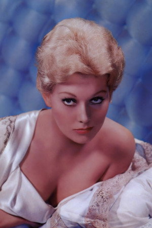 Kim Novak photo