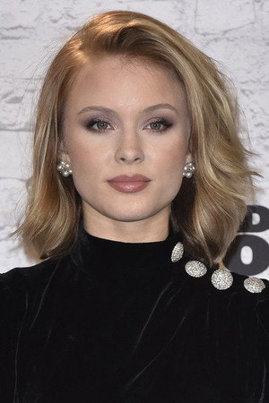 Zara Larsson photo