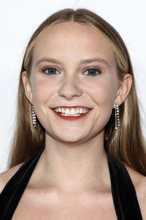 Photo of Grace Schnitzius from the Latest Netflix gallery
