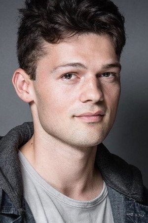 Photo of Mike Taylor from the Latest Netflix gallery