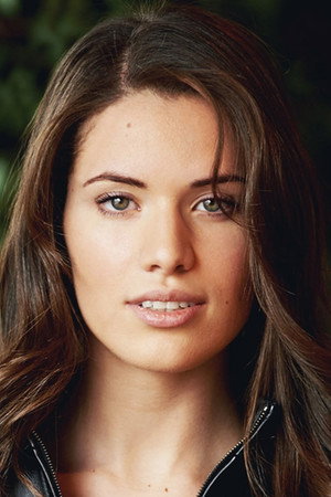 Photo of Daniela Barbosa from the Latest Netflix gallery